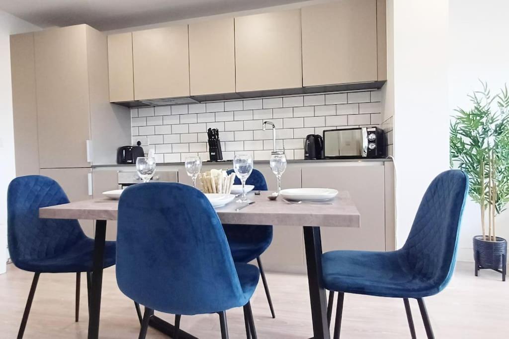 Stylish Modern 1Bed Apartment In Bedford Dış mekan fotoğraf