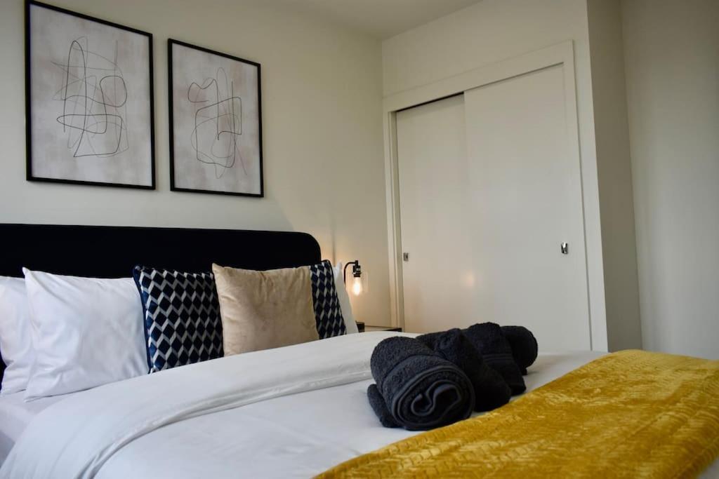 Stylish Modern 1Bed Apartment In Bedford Dış mekan fotoğraf